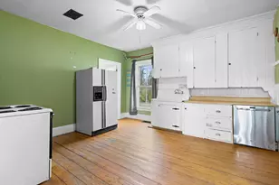 149 Pleasant St, Rockland, ME 04841 - Photo 4