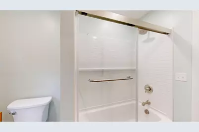 10 Riley Street, Lewiston, ME 04240 - Photo 18