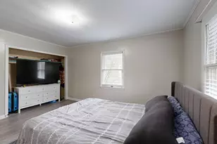 10 Riley St, Lewiston, ME 04240 - Photo 26