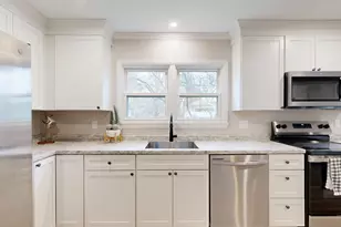 10 Riley St, Lewiston, ME 04240 - Photo 6