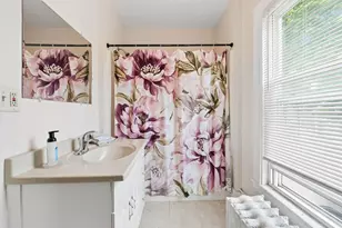 14 Devon St, Portland, ME 04102 - Photo 28