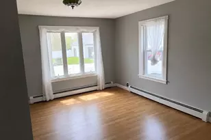 58 Fair St, Lewiston, ME 04240 - Photo 10