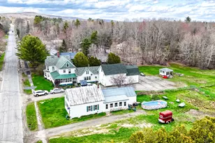 131 Commercial St, Hartland, ME 04943 - Photo 4