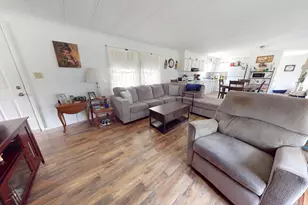 35 Round Stone Rd, Mount Vernon, ME 04352 - Photo 4