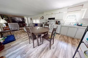 35 Round Stone Rd, Mount Vernon, ME 04352 - Photo 10