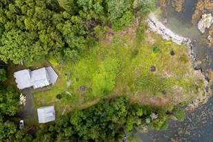 391 Main Rd, Islesboro, ME 04848 - Photo 6