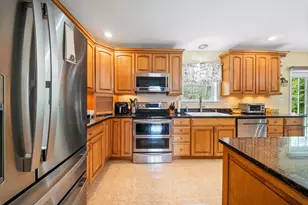 61 Kingsbury Rd, Holden, ME 04429 - Photo 14