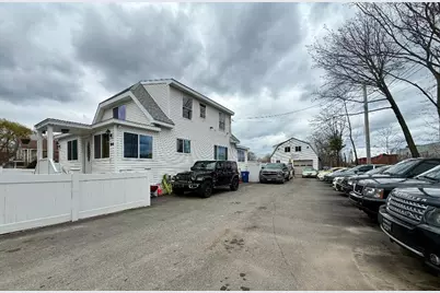 1041 Ocean Avenue, Portland, ME 04103 - Photo 2