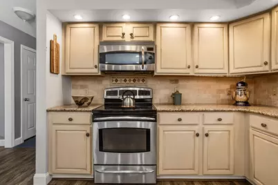18 Garrison Oaks Drive, Kennebunk, ME 04043 - Photo 12