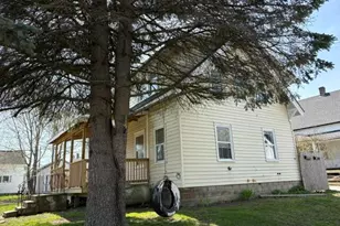 80 Pleasant St, Rockland, ME 04841 - Photo 16