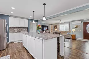 3830 Middle Rd, Sidney, ME 04330 - Photo 16