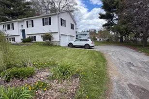 25 Clearview Ave, Waterville, ME 04901 - Photo 2