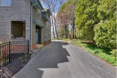 160 Craigie Street, Portland, ME 04102 - Photo 10