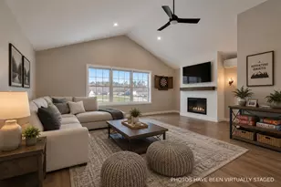 54 Magnolia Ln, Wells, ME 04090 - Photo 2