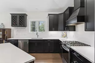 7 River Oaks Wy, Falmouth, ME 04105 - Photo 10