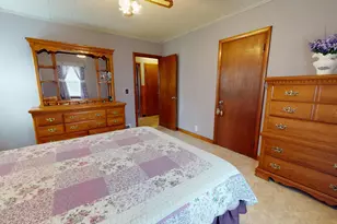 48 S Lisbon Rd, Lewiston, ME 04240 - Photo 16