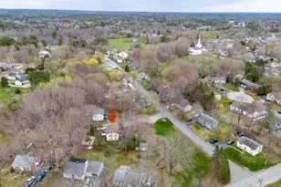 69 Summer St, Yarmouth, ME 04096 - Photo 2