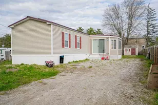 19 Winn St, Lewiston, ME 04240 - Photo 1