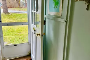 7 Mountain St, Vinalhaven, ME 04863 - Photo 4