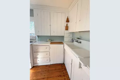7 Mountain Street, Vinalhaven, ME 04863 - Photo 8