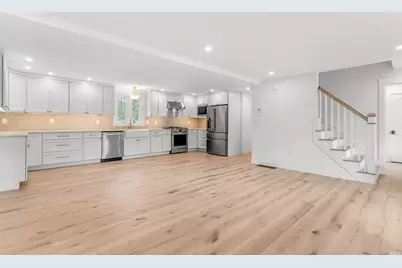 256 Berwick Road, Ogunquit, ME 03907 - Photo 6