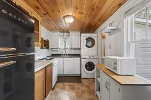 1 Gilleys Ln, Raymond, ME 04071 - Photo 12