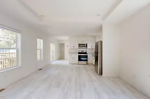 43 Marshwood Dr, Eliot, ME 03903 - Photo 4