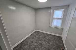 9 Morton Pl, Augusta, ME 04330 - Photo 4
