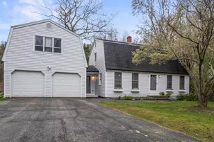 35 Buttonwood Rd, South Berwick, ME 03908 - Photo 1