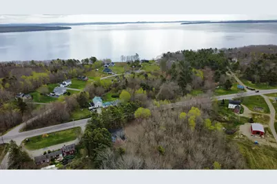 187 W Main Street, Searsport, ME 04974 - Photo 30