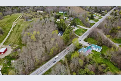 187 W Main Street, Searsport, ME 04974 - Photo 34