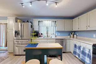 38 Pamela Dr, Winthrop, ME 04364 - Photo 12