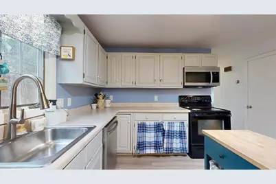 38 Pamela Drive, Winthrop, ME 04364 - Photo 8