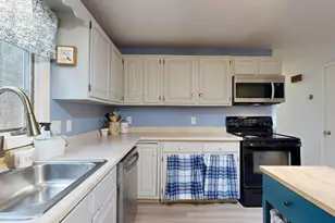 38 Pamela Dr, Winthrop, ME 04364 - Photo 8