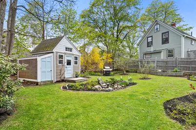17 Elizabeth Street, Portland, ME 04108 - Photo 2