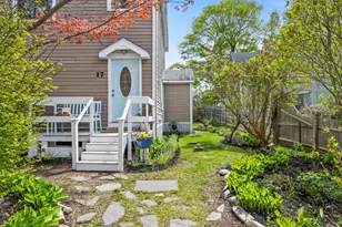 17 Elizabeth St, Portland, ME 04108 - Photo 1