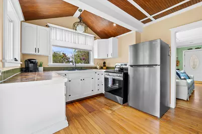 17 Elizabeth Street, Portland, ME 04108 - Photo 14