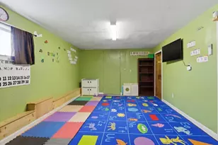 37 Stevens St, Lewiston, ME 04240 - Photo 20
