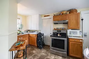 19 Granite St, Auburn, ME 04210 - Photo 22