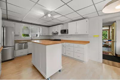 56 Lincoln Avenue, Gardiner, ME 04345 - Photo 8