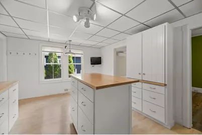 56 Lincoln Avenue, Gardiner, ME 04345 - Photo 6