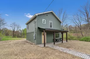 20 Bougie Ln, Sanford, ME 04073 - Photo 2