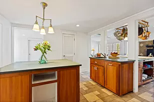 183 Mountain Rd, Falmouth, ME 04105 - Photo 8