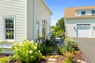 683 Spruce Head Rd, South Thomaston, ME 04858 - Photo 4