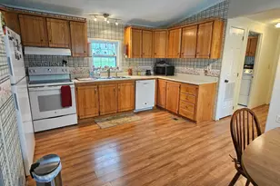 4 Hilltop Ct, Turner, ME 04282 - Photo 8