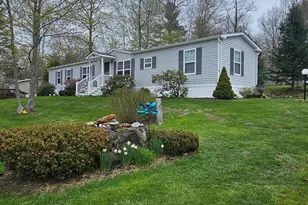 4 Hilltop Ct, Turner, ME 04282 - Photo 2