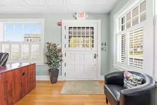 439 York St, York, ME 03909 - Photo 4