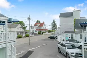 7 Bay Ave, Old Orchard Beach, ME 04064 - Photo 24