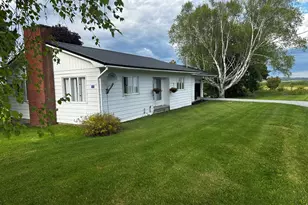 55 Old Houlton Rd, Bridgewater, ME 04735 - Photo 1