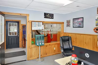 694 River Road, Mexico, ME 04257 - Photo 4